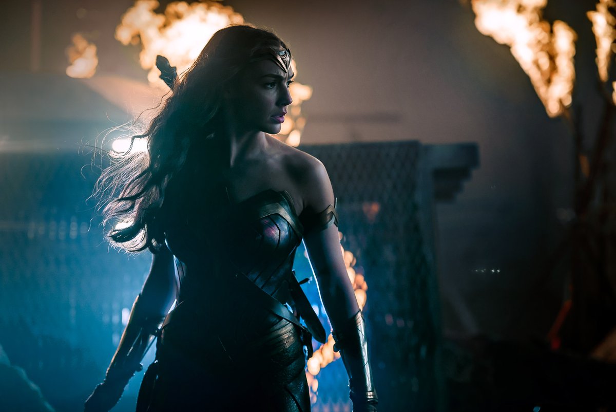 Divulgada uma nova imagem incrível da Mulher Maravilha no filme da Liga da Justiça!