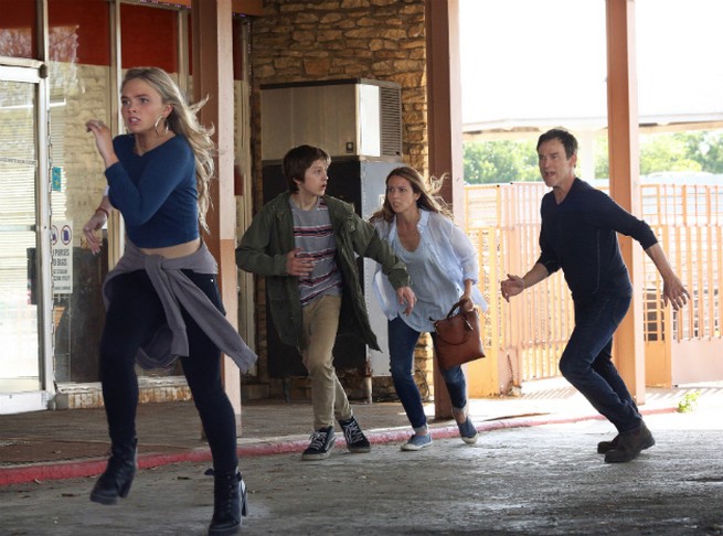 Divulgado o primeiro pôster oficial e novas imagens de The Gifted, a nova série de TV dos X-Men!