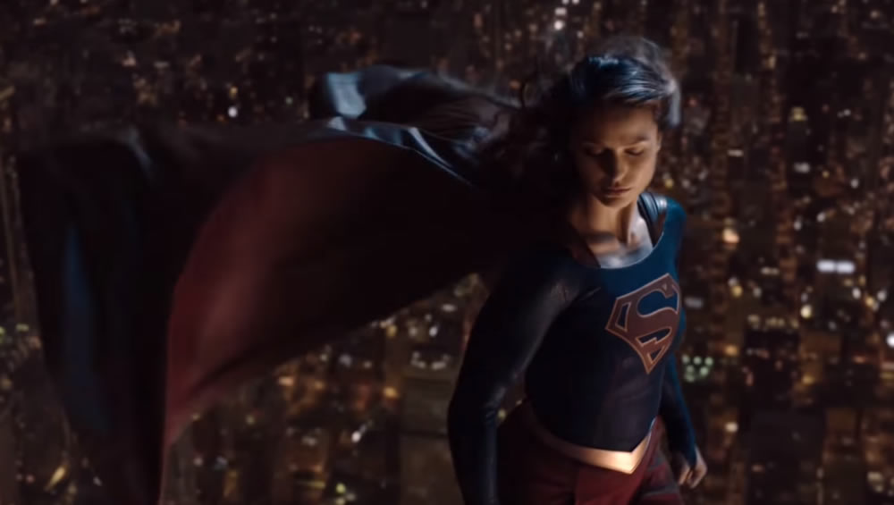 Kara aparece solitária em novo trailer da terceira temporada de Supergirl!