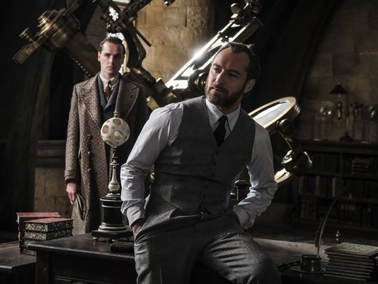 Divulgado a primeira imagem de Dumbledore e Grindelwald em Animais Fantásticos: Os Crimes de Grindelwald!