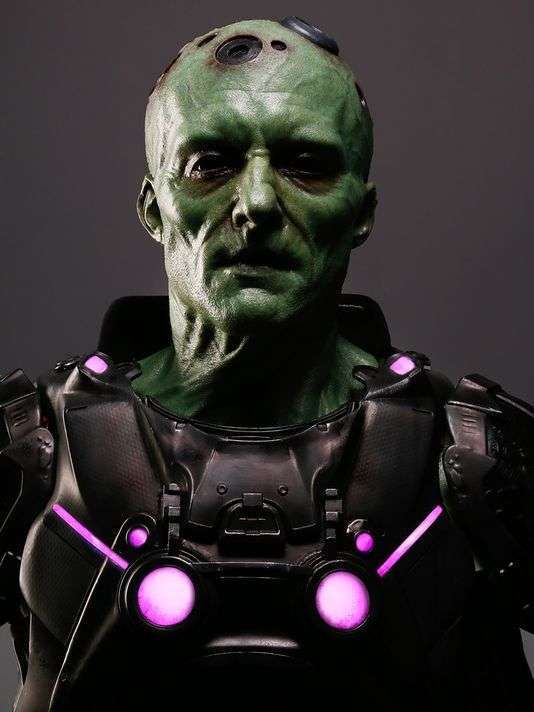 Brainiac é apresentado em novo teaser de Krypton, a nova série de TV da DC!