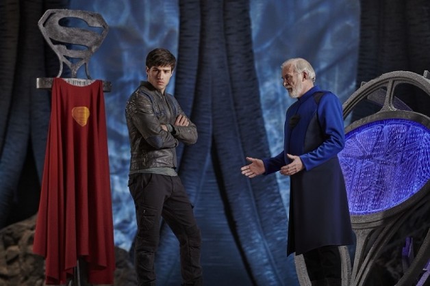 Krypton ganha novas fotos e teaser que foca na família do General Zod!