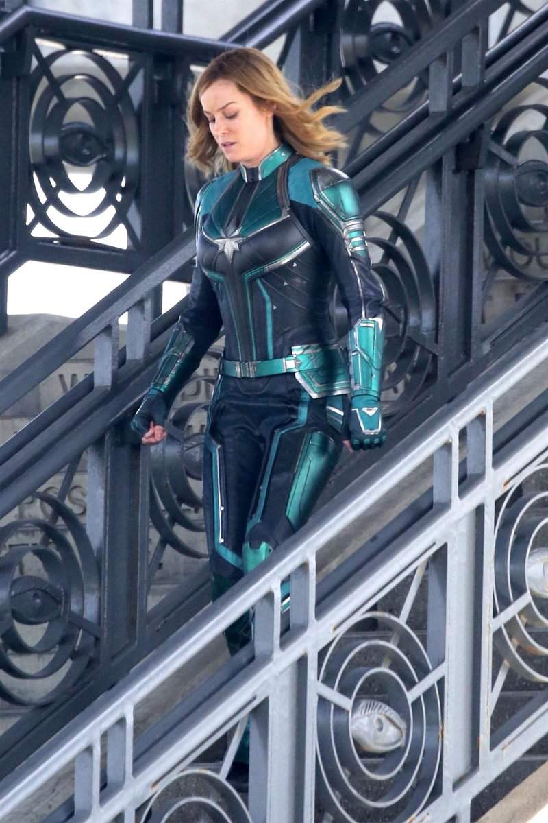 Novas fotos e vídeo do set de Capitã Marvel mostra Brie Larson com uniforme verde!